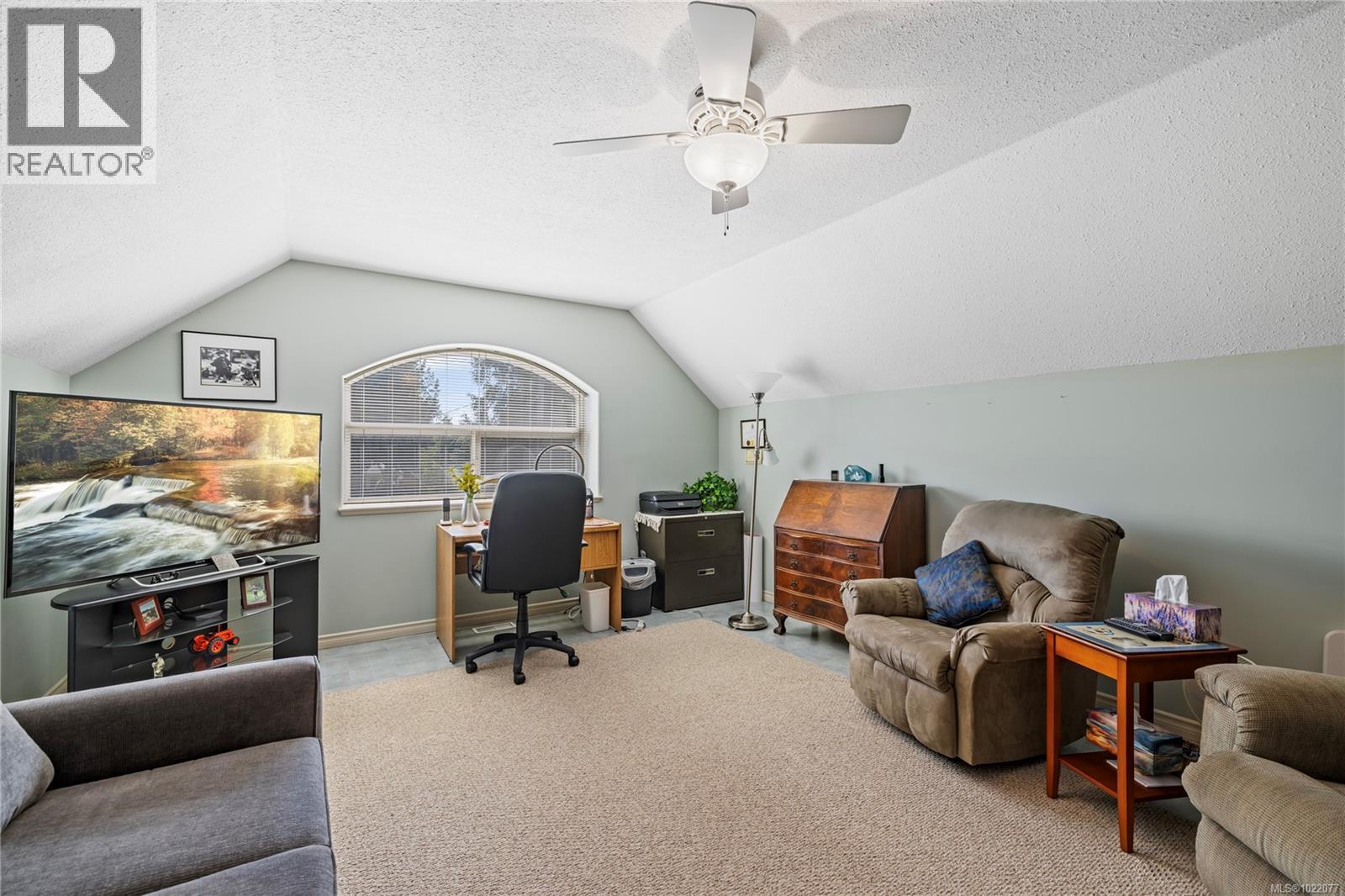 726 Drew Rd, Parksville