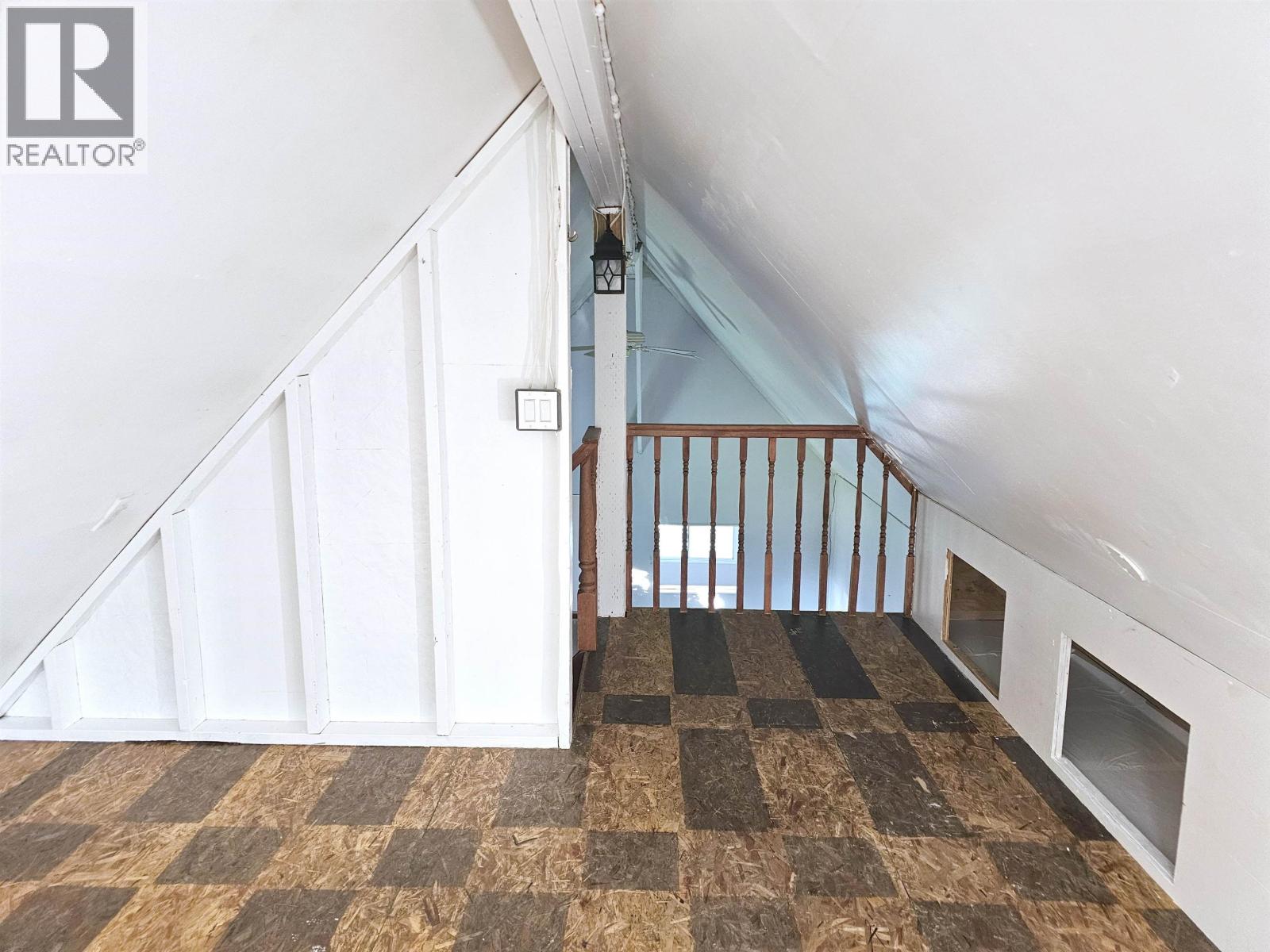 10727 NORTHERN LIGHTS DRIVE, Fort St. John