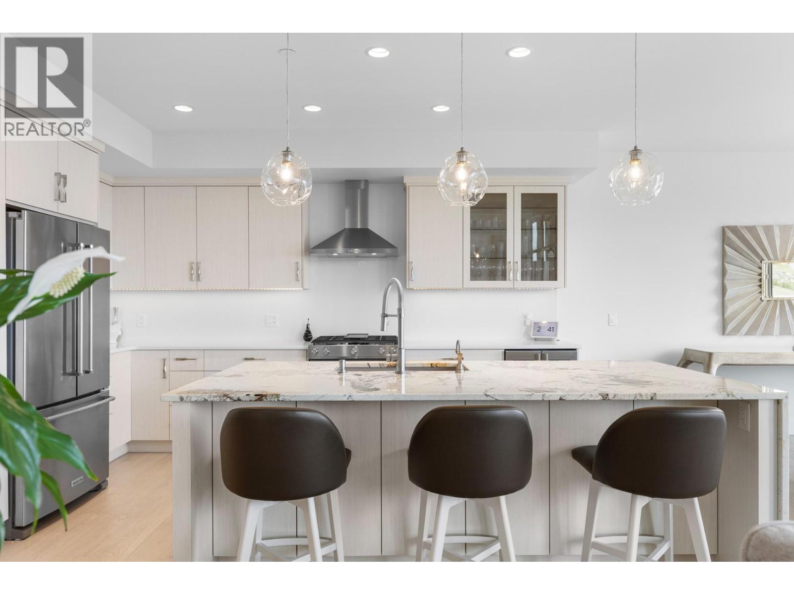 470 Hawk's Perch Lane, Kelowna