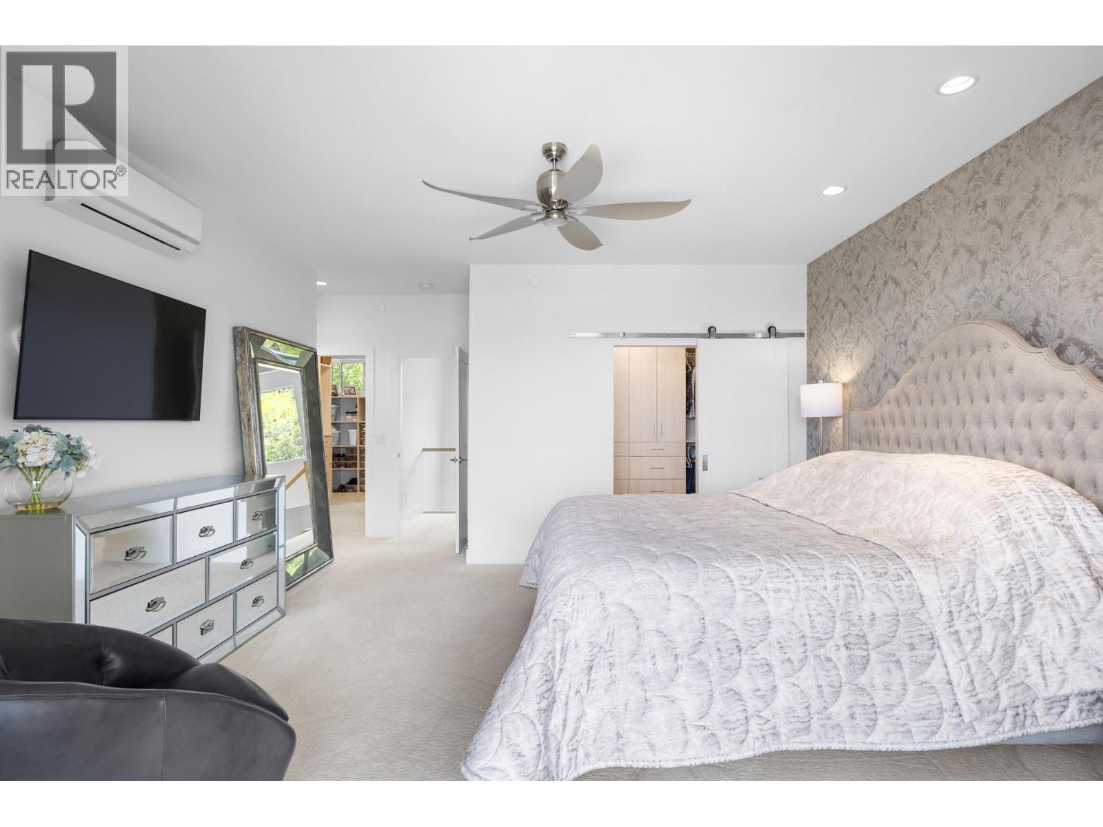 470 Hawk's Perch Lane, Kelowna