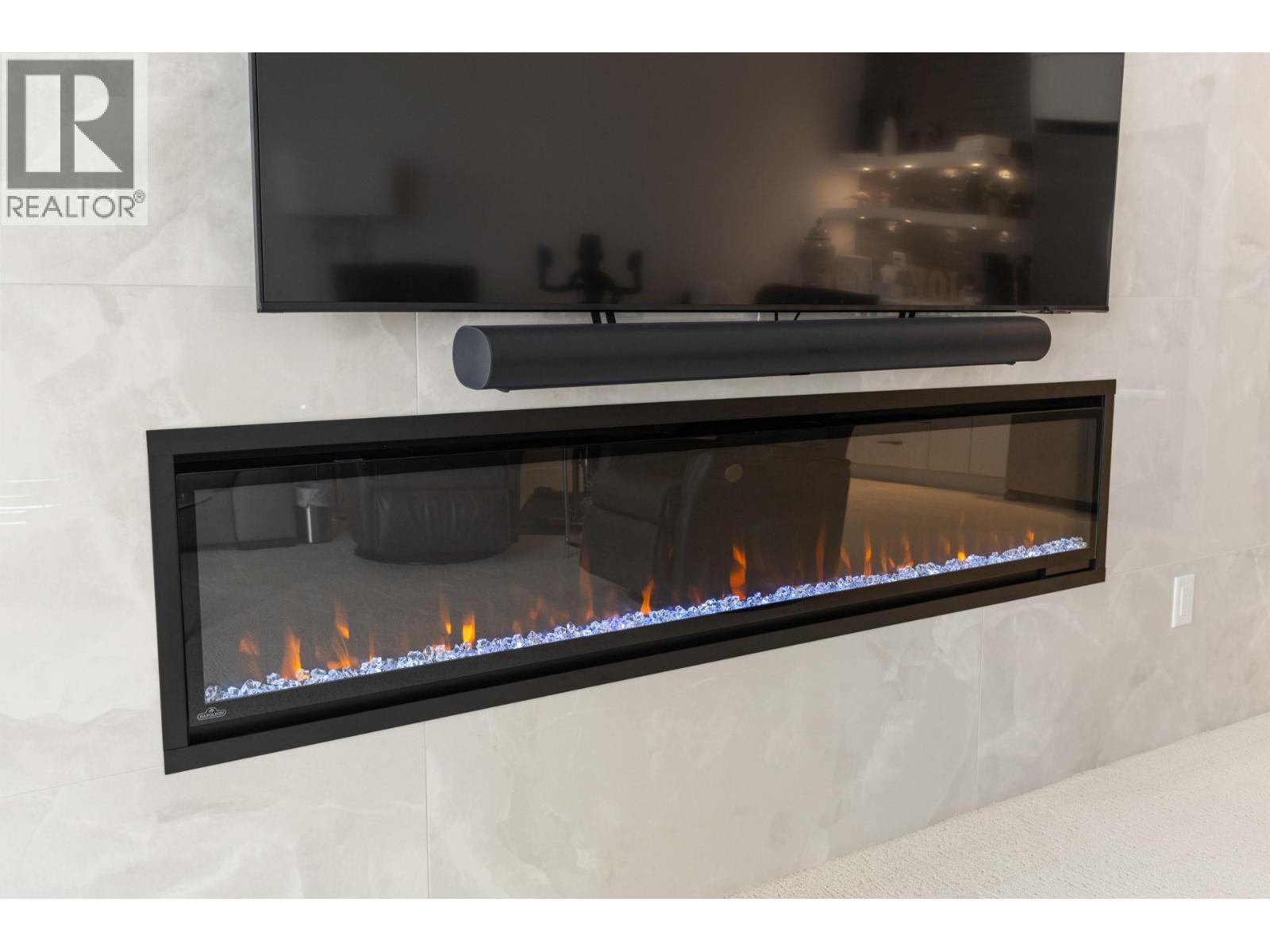 470 Hawk's Perch Lane, Kelowna