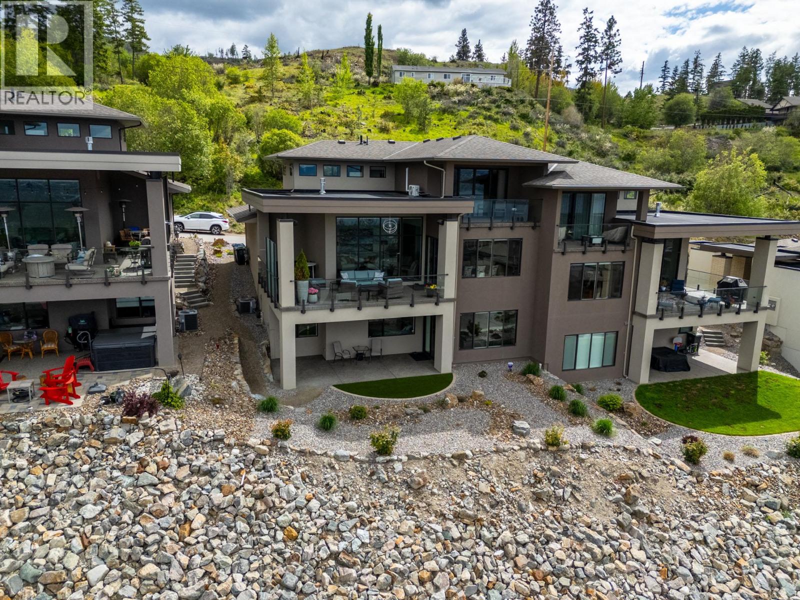 470 Hawk's Perch Lane, Kelowna