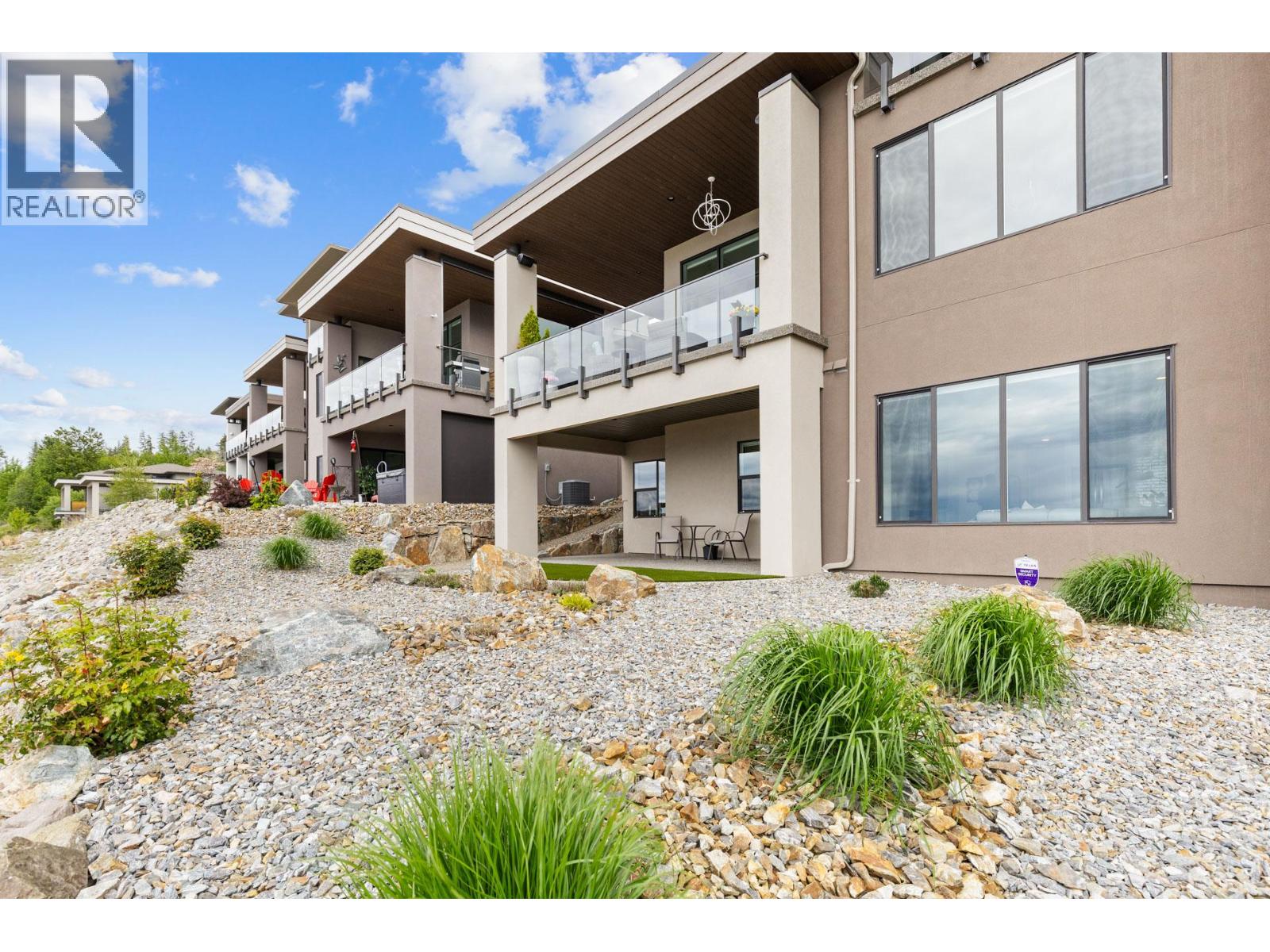 470 Hawk's Perch Lane, Kelowna