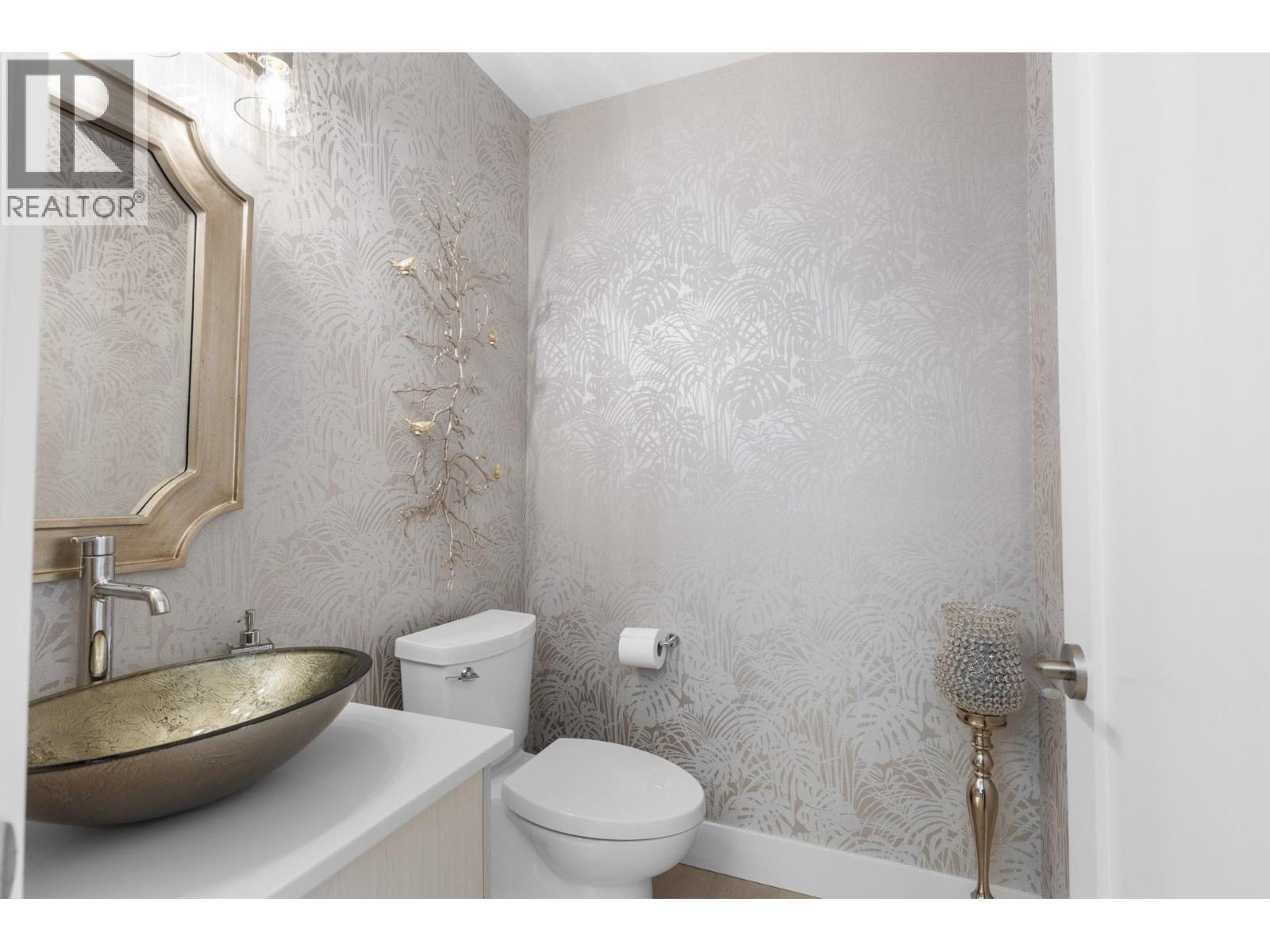 470 Hawk's Perch Lane, Kelowna