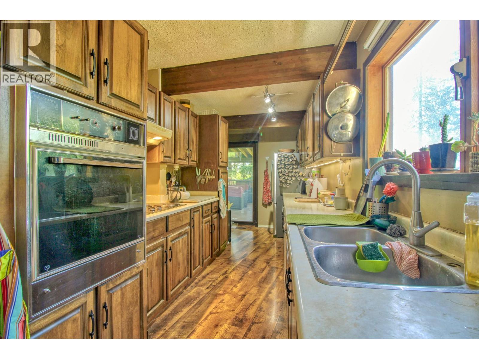  405 Kildare Way, Vernon