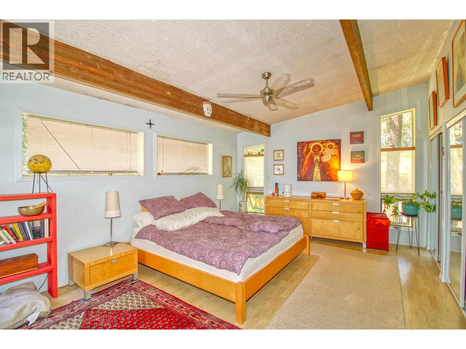  405 Kildare Way, Vernon