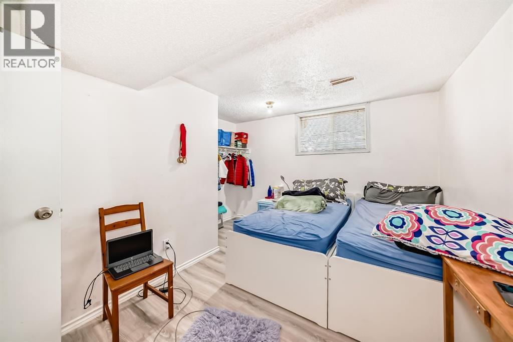 Single Family House Bungalow for Sale in  Malvern Place NE Marlborough Park Calgary 