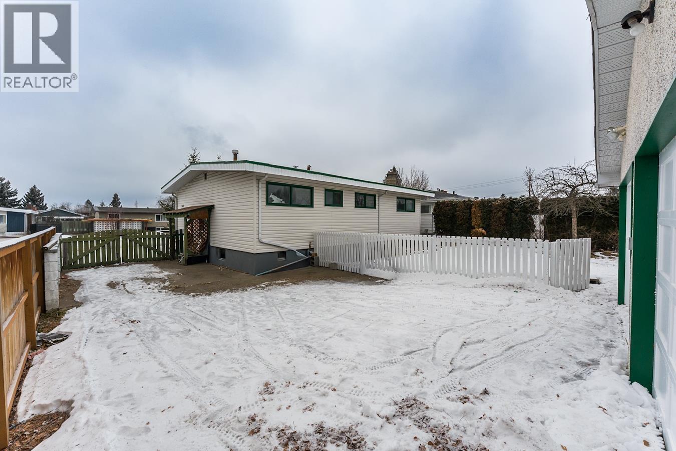 1113 CLUCULZ AVENUE - 5