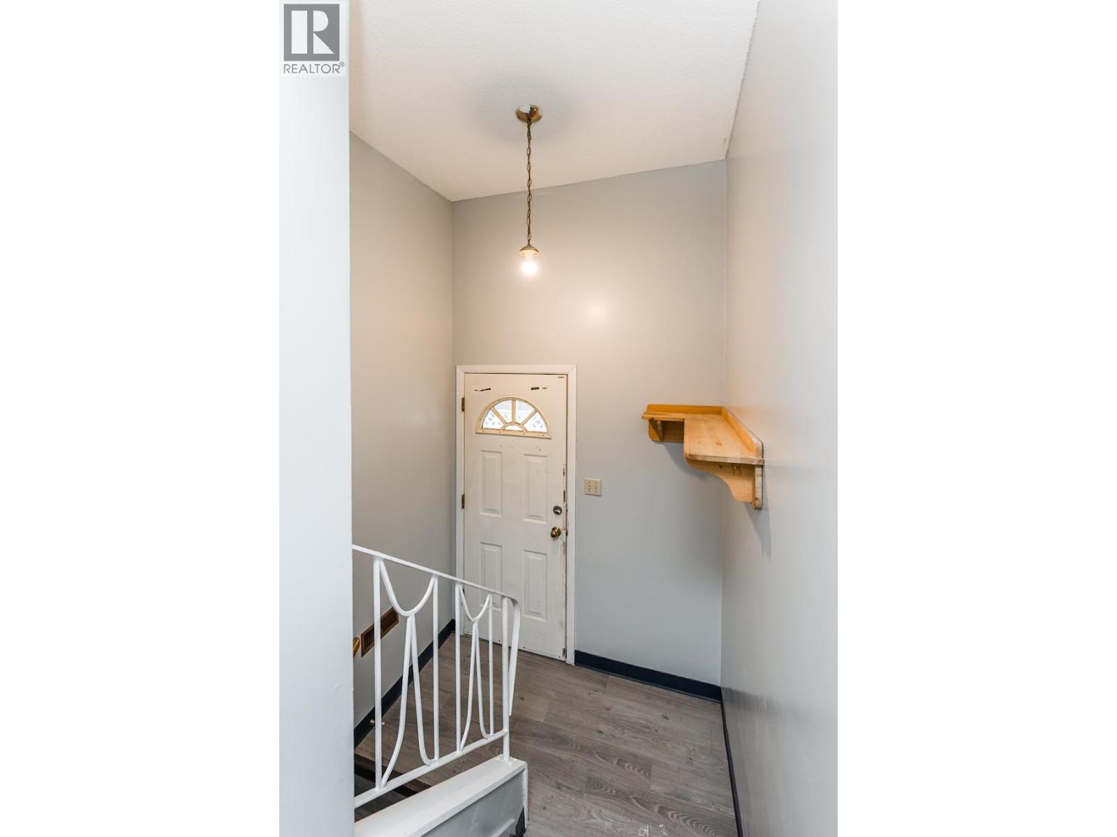 1113 CLUCULZ AVENUE - 12