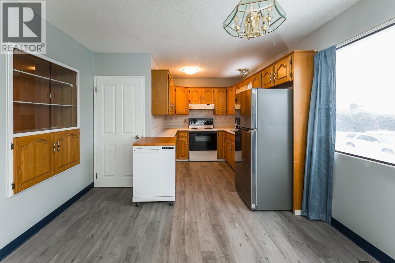 1113 CLUCULZ AVENUE - 16