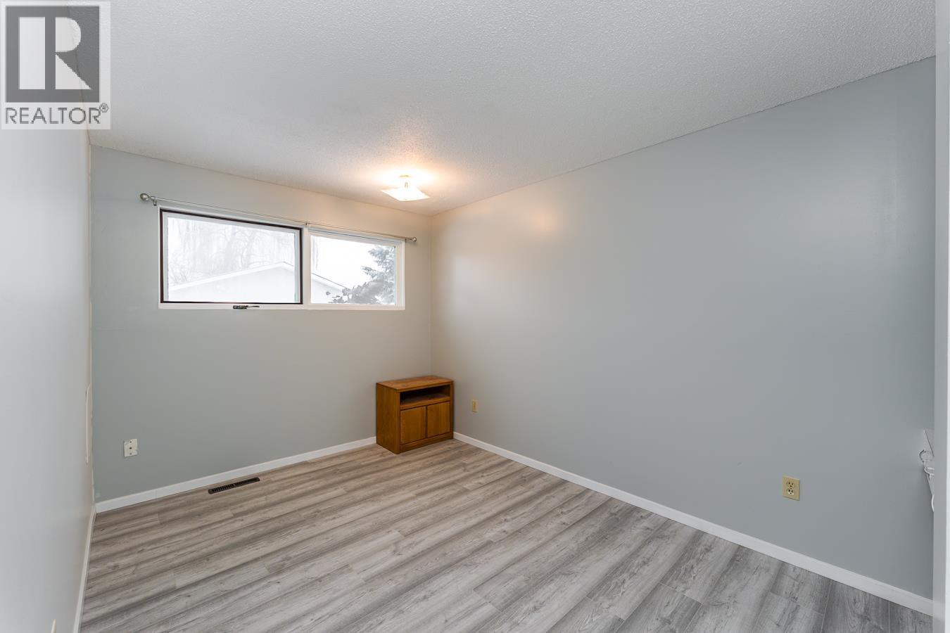 1113 CLUCULZ AVENUE - 21