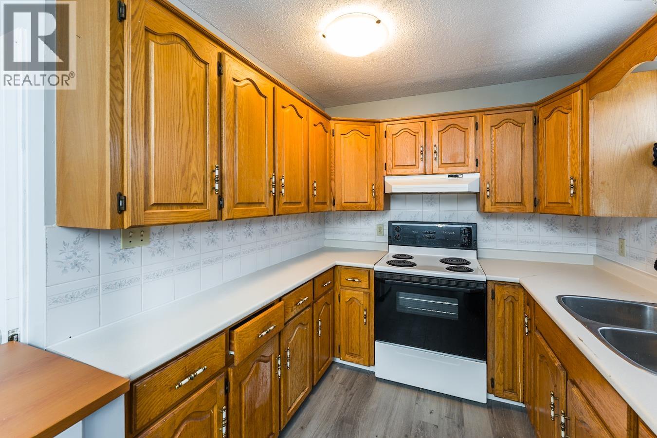 1113 CLUCULZ AVENUE - 15