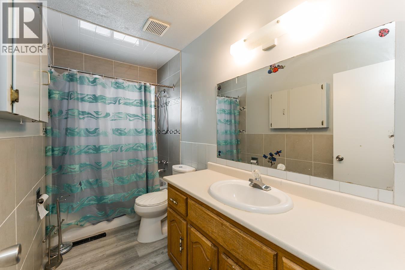 1113 CLUCULZ AVENUE - 23