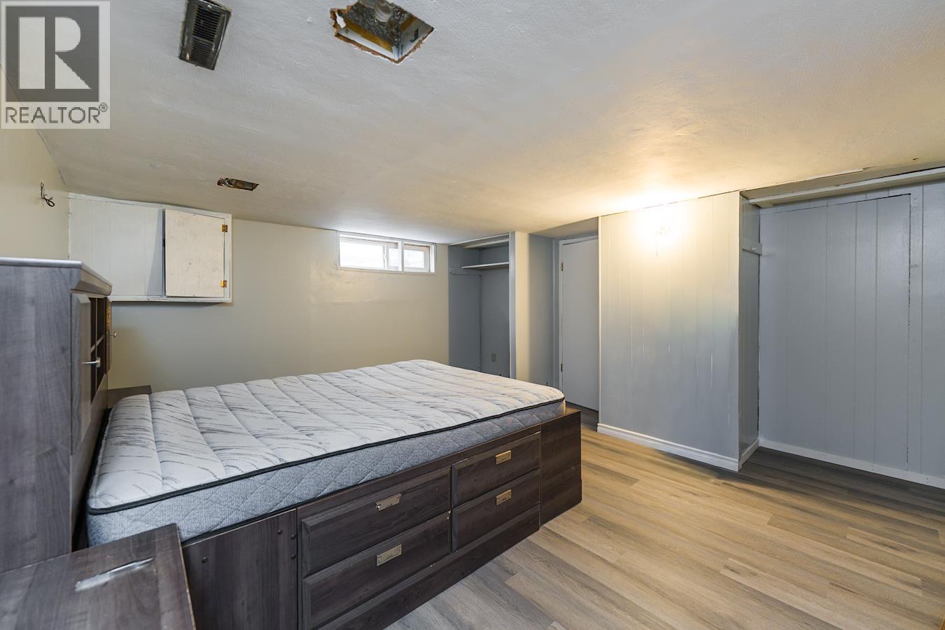 1113 CLUCULZ AVENUE - 34