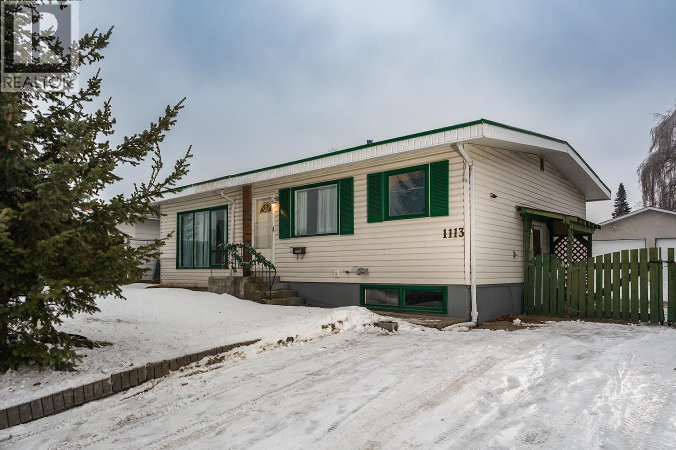 1113 CLUCULZ AVENUE - 10