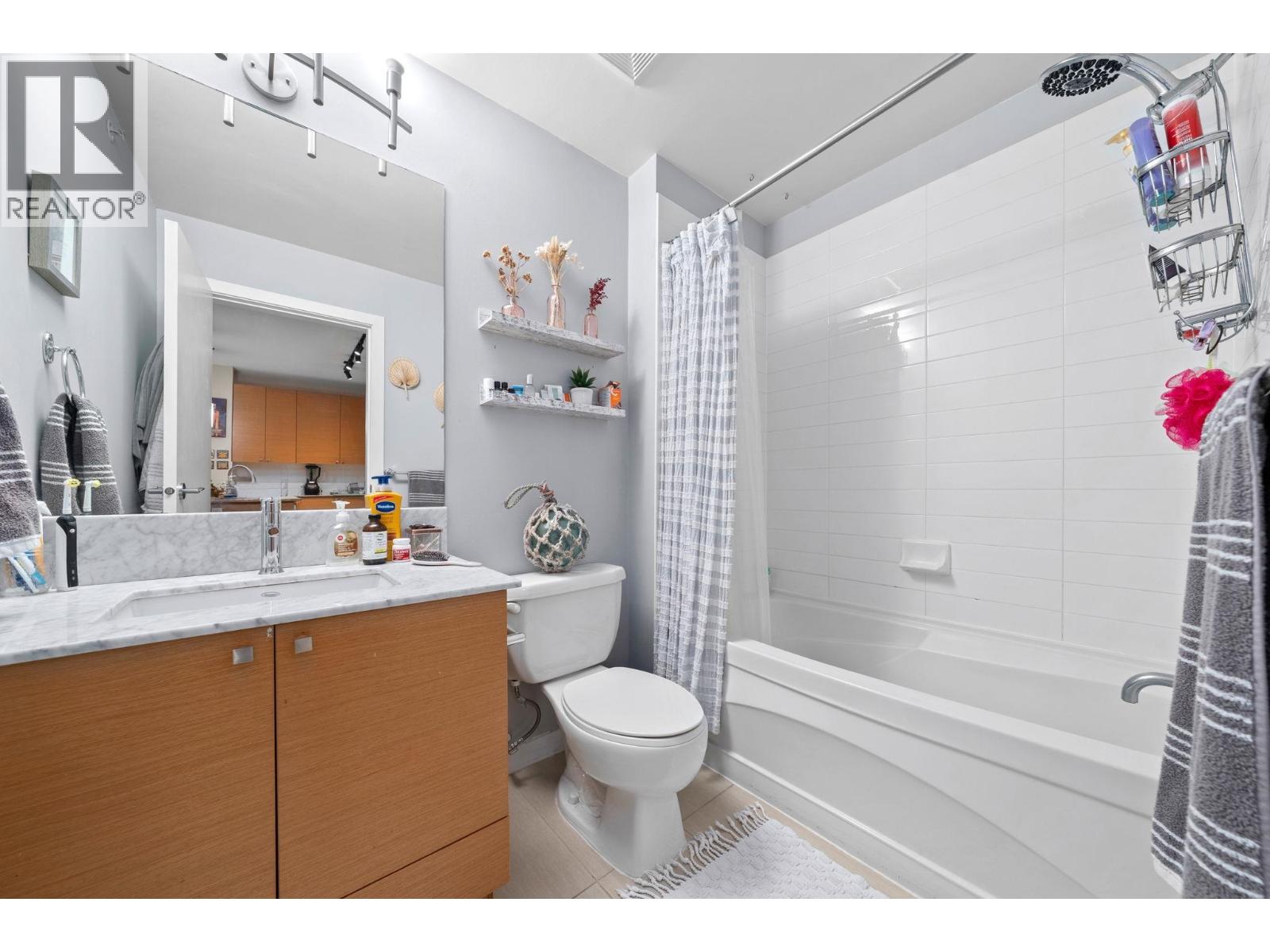 411 201 MORRISSEY ROAD, Port Moody