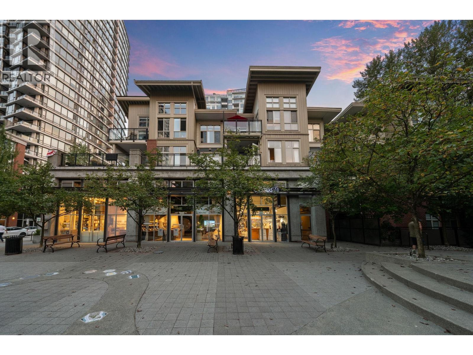 411 201 MORRISSEY ROAD, Port Moody