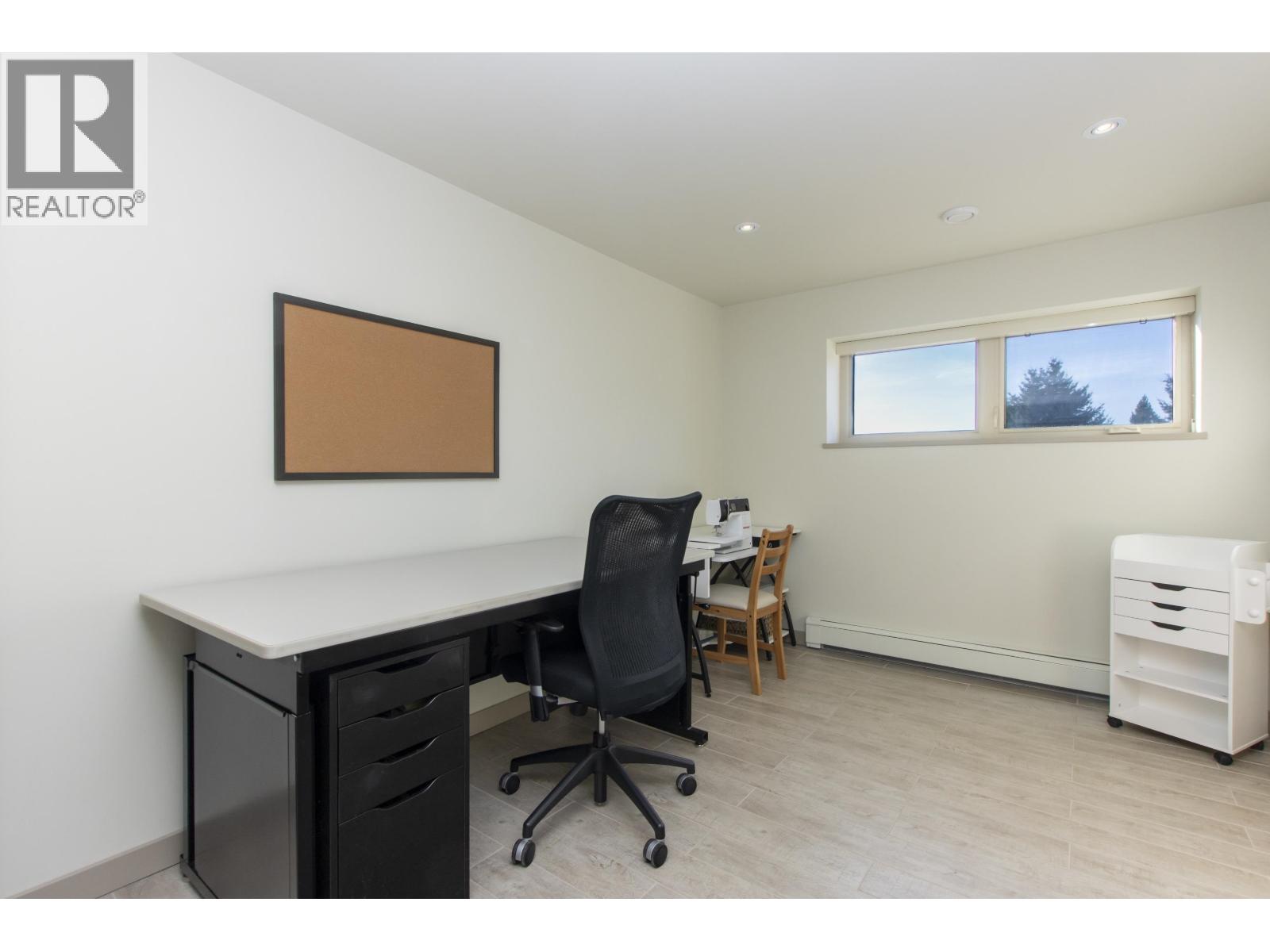 40298 AYR DRIVE, Squamish