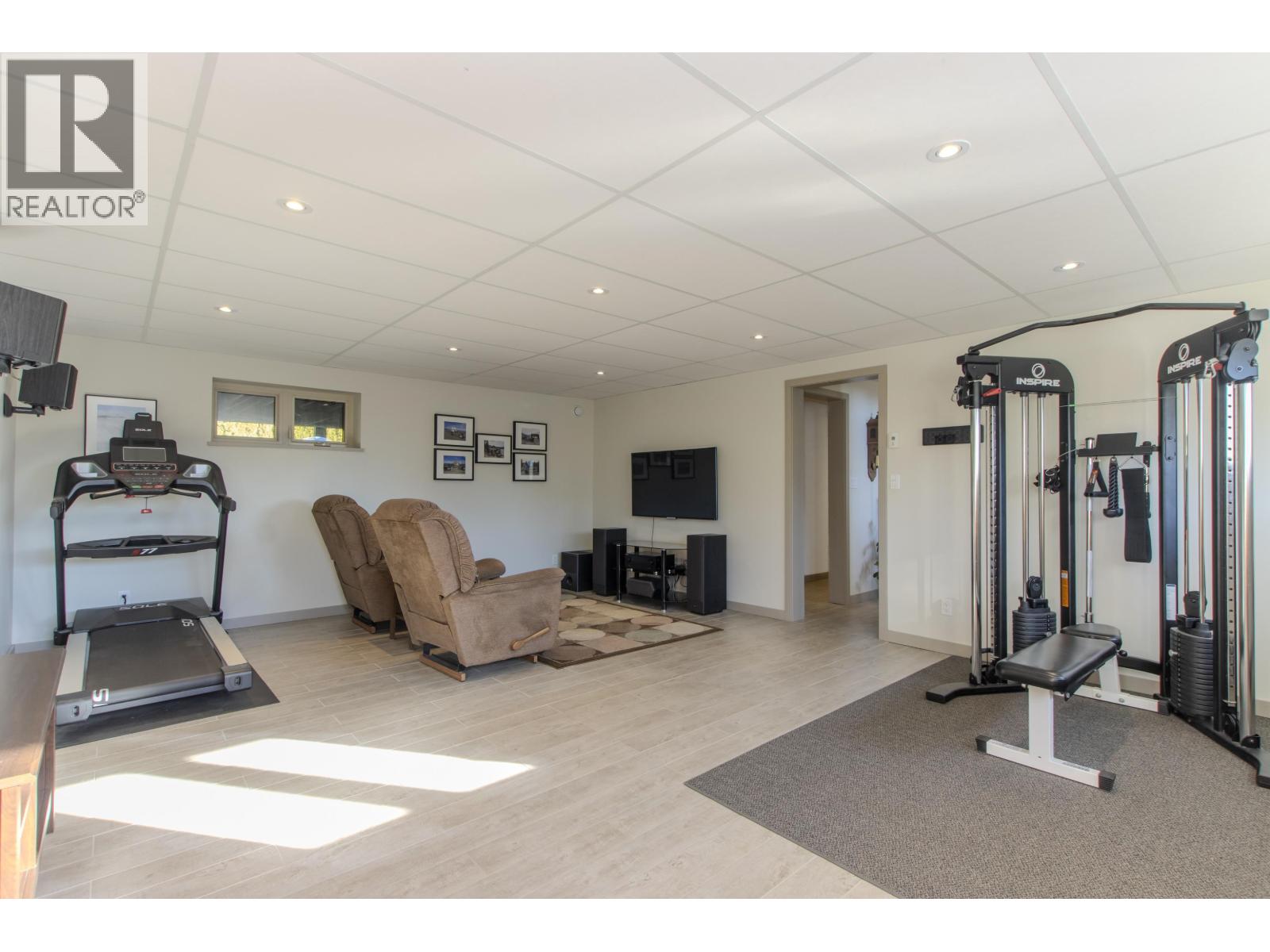 40298 AYR DRIVE, Squamish