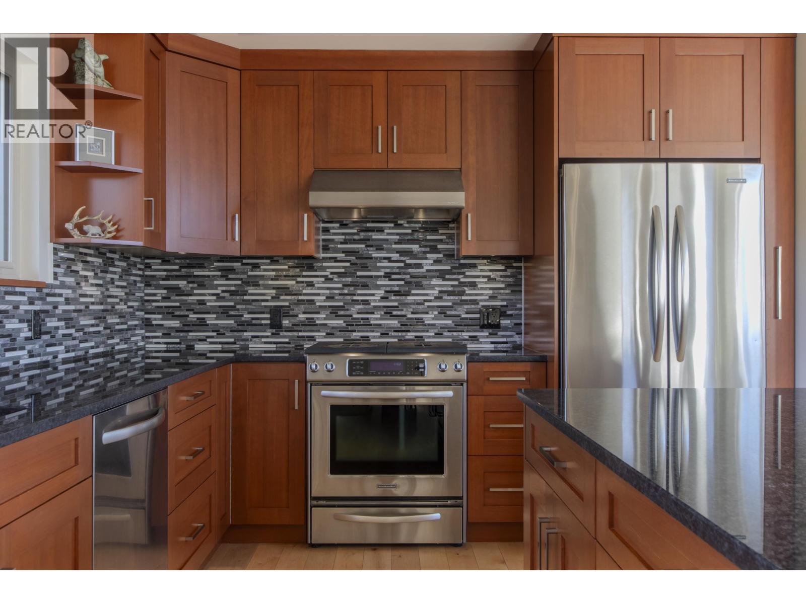 40298 AYR DRIVE, Squamish