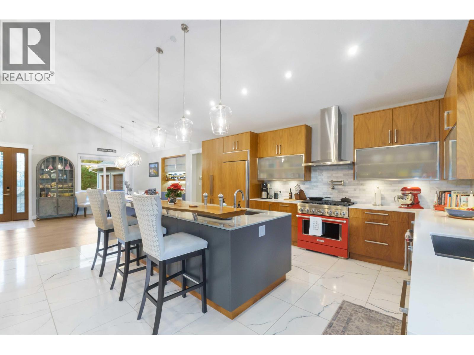 28650 104 AVENUE, Maple Ridge