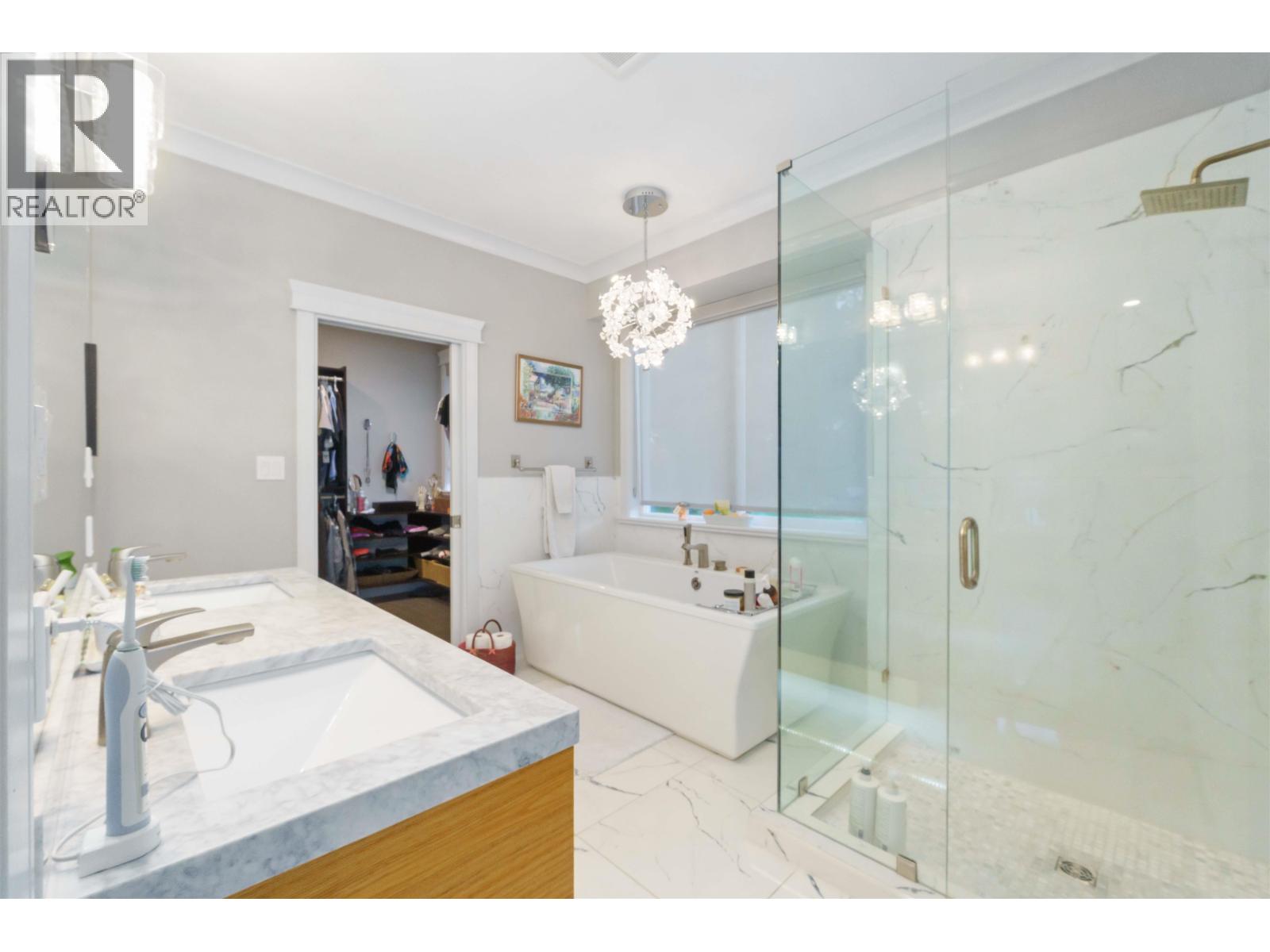 28650 104 AVENUE, Maple Ridge