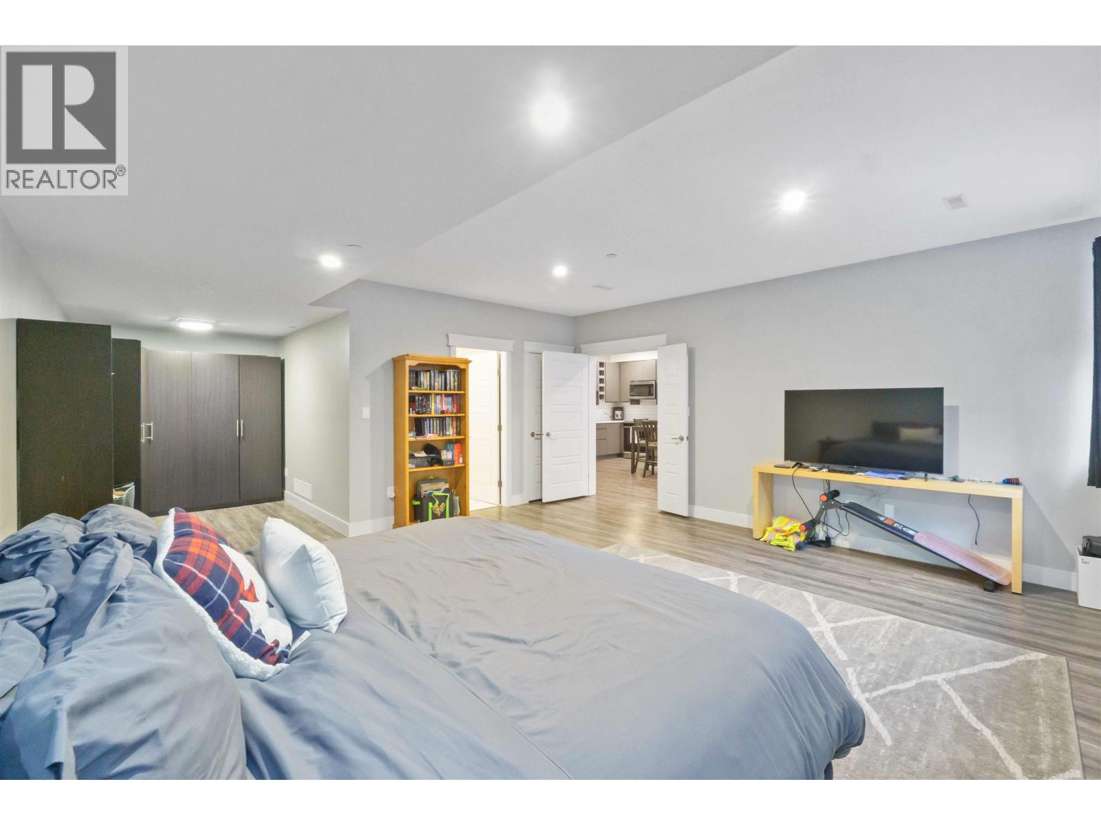 28650 104 AVENUE, Maple Ridge