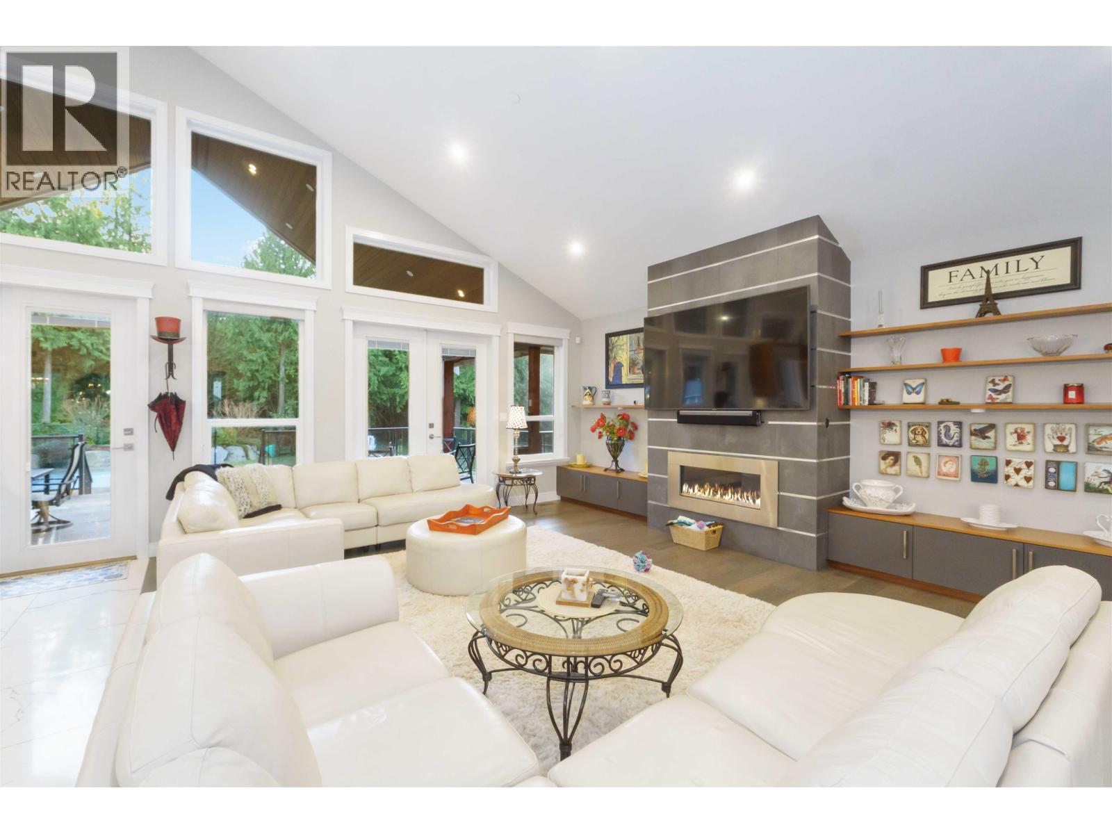 28650 104 AVENUE, Maple Ridge