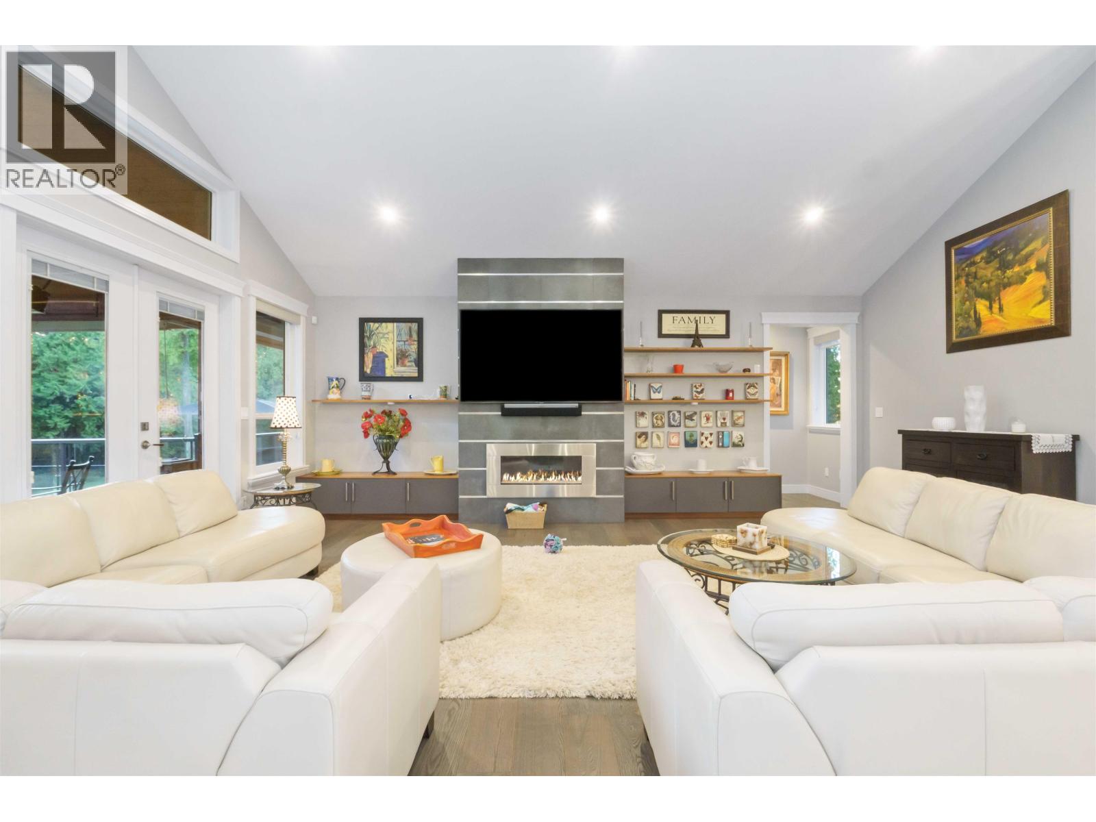 28650 104 AVENUE, Maple Ridge