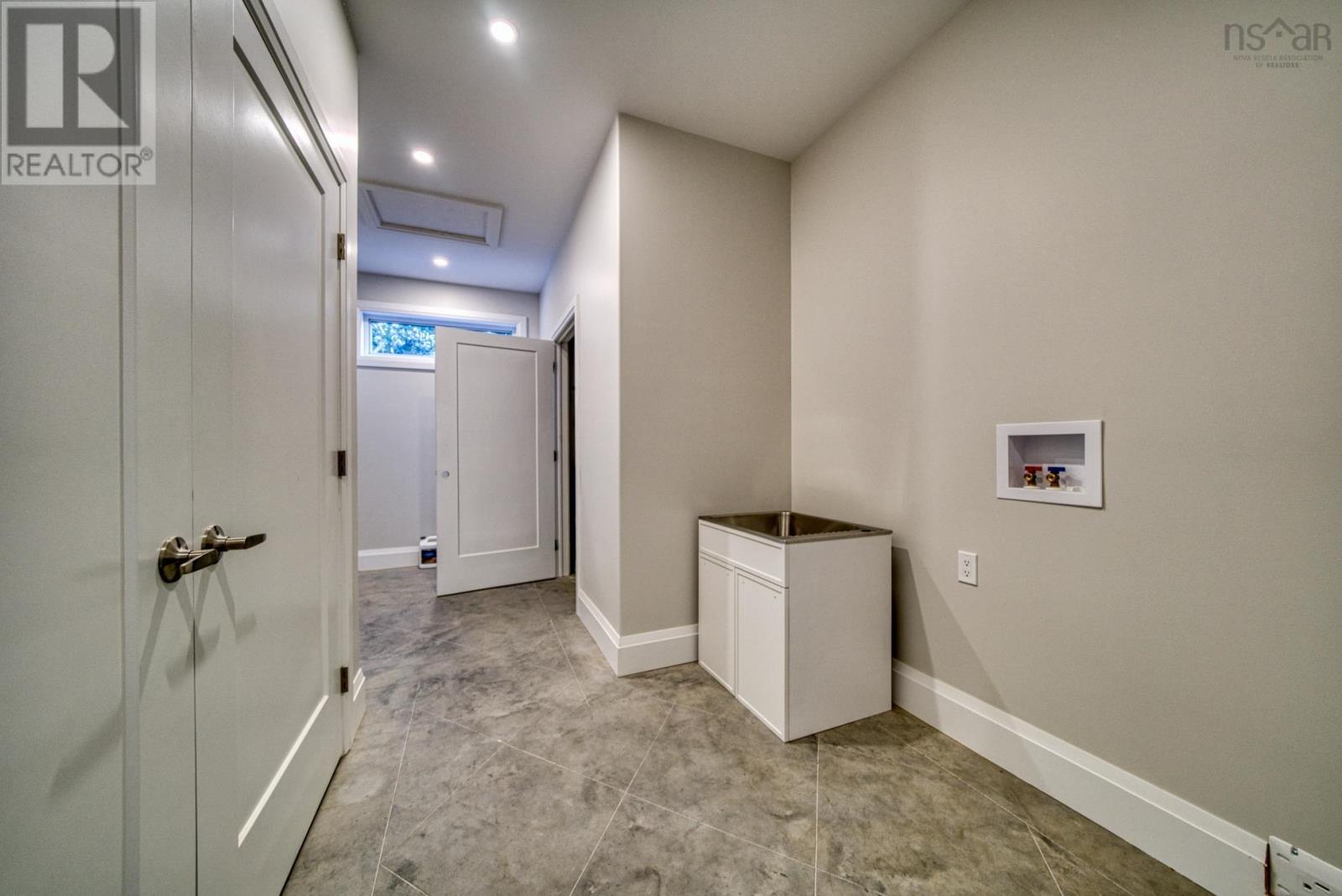 Property 21 of 45 of 17 Soleil Crescent