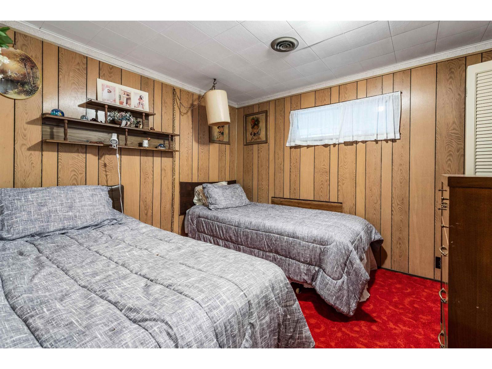 363 PINE STREET, Cultus Lake North, Cultus Lake