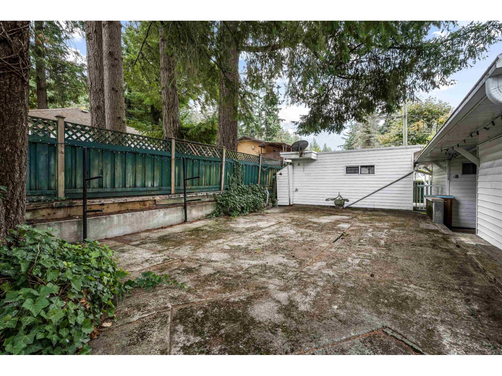 363 PINE STREET, Cultus Lake North, Cultus Lake