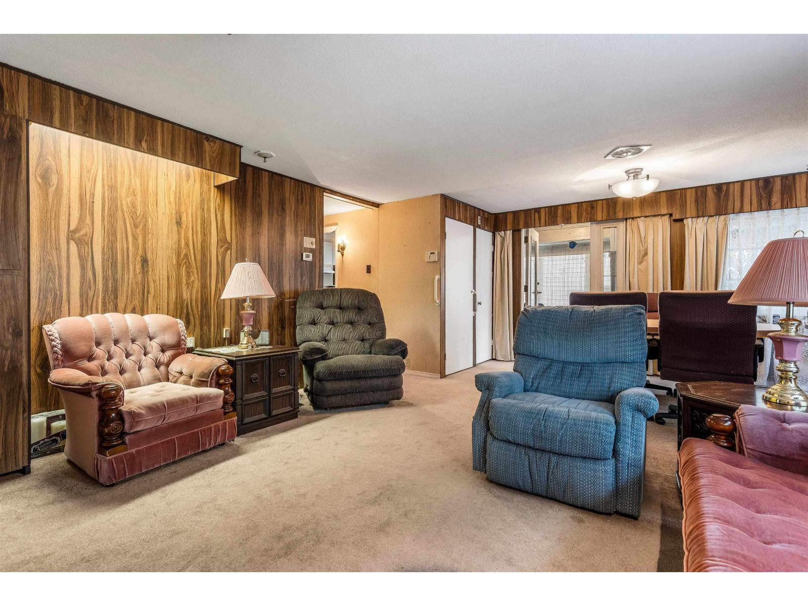 363 PINE STREET, Cultus Lake North, Cultus Lake