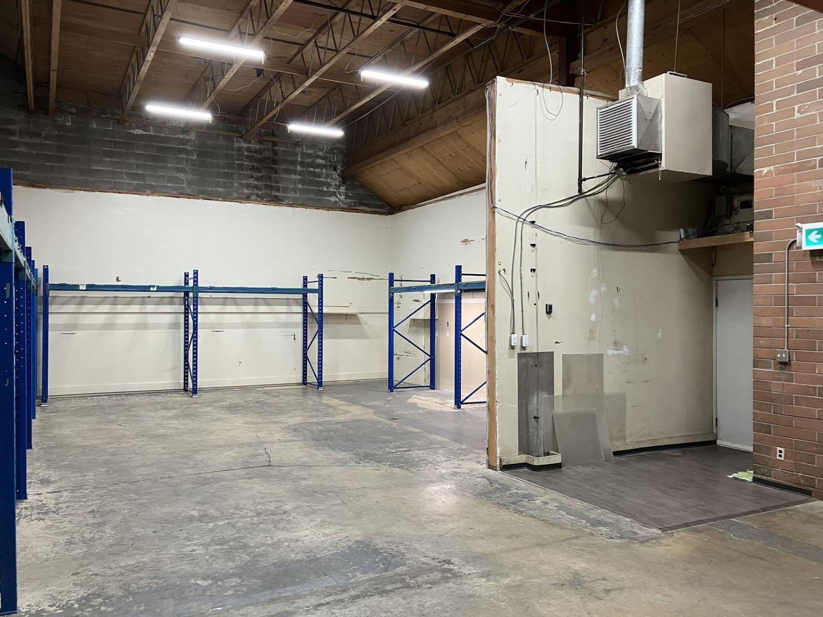 Industrial in Surrey - Image 12