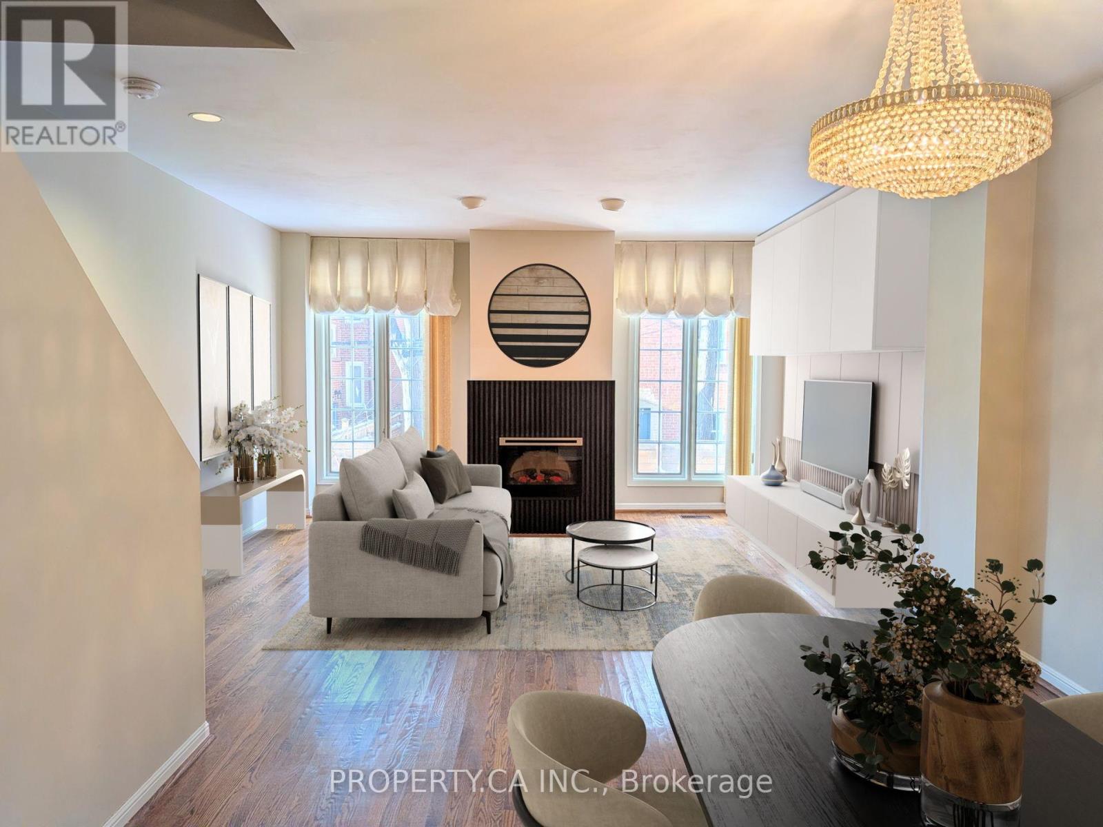 64 ARNOLD AVENUE - Photo 2 of 28, Toronto (Regent Park), Ontario