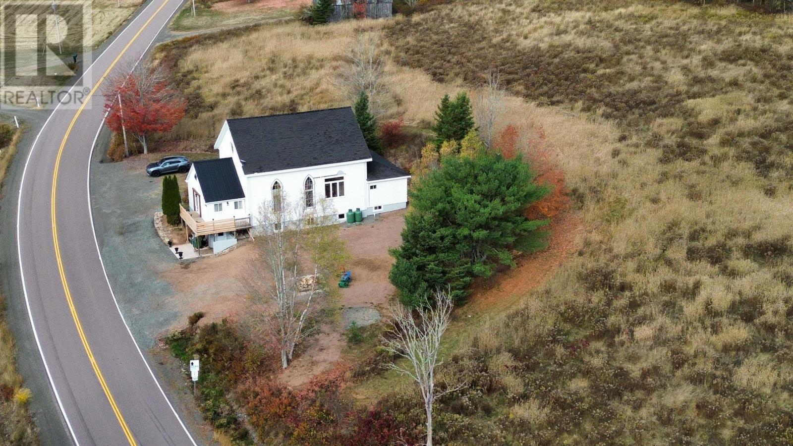 Property 12 of 44 of 10563 Hwy #2 Highway