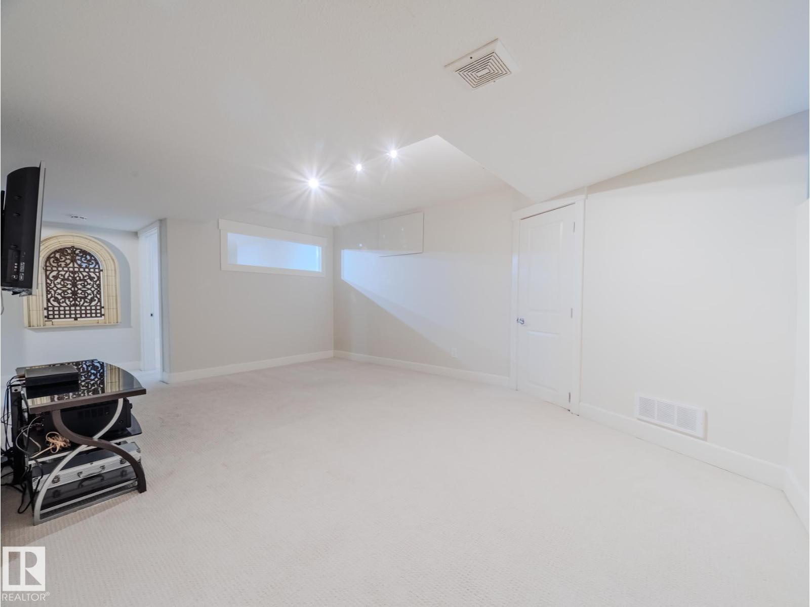 #80 23333 WYE RD, Rural Strathcona County