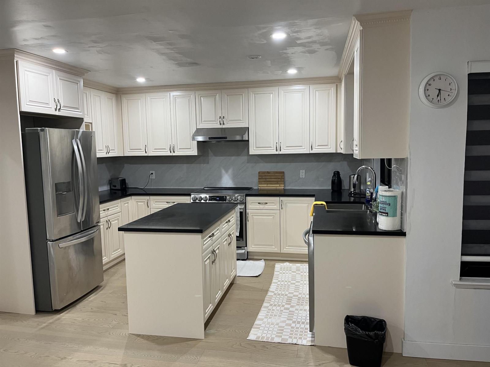 7622 147A Street - photo 2