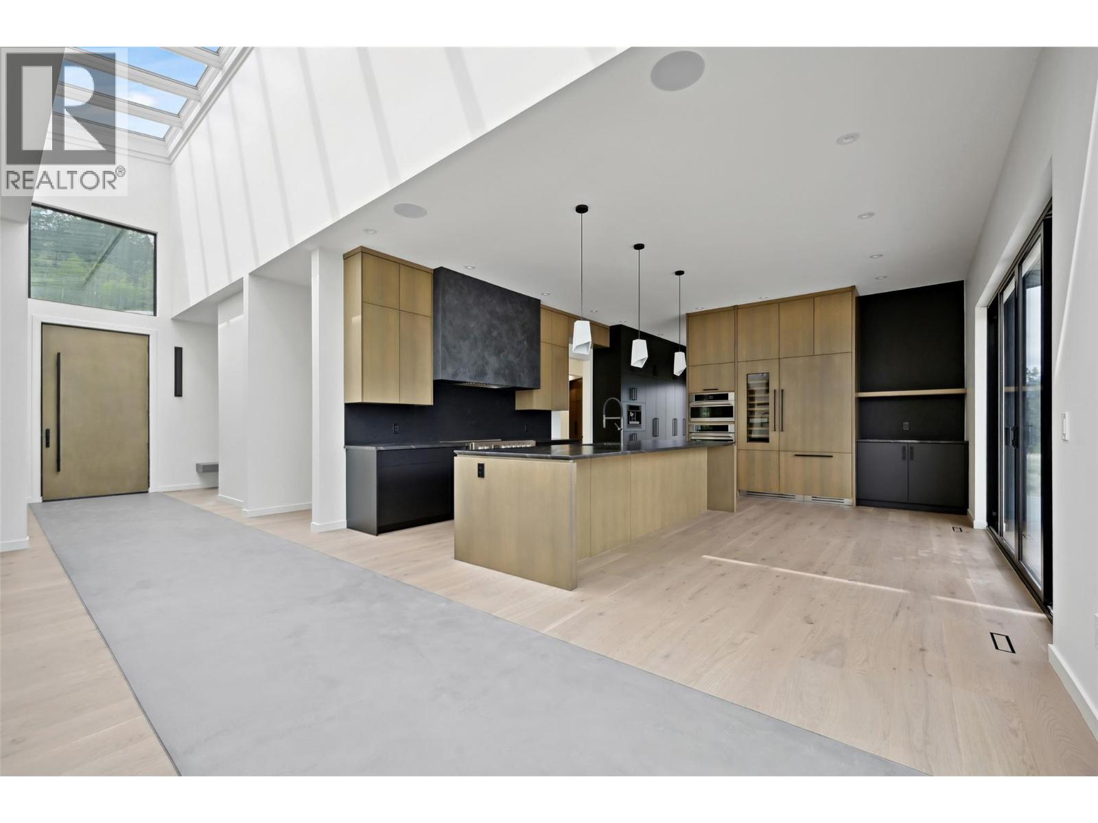 4 6200 COLUMBIA LAKE Road, Columbia Lake