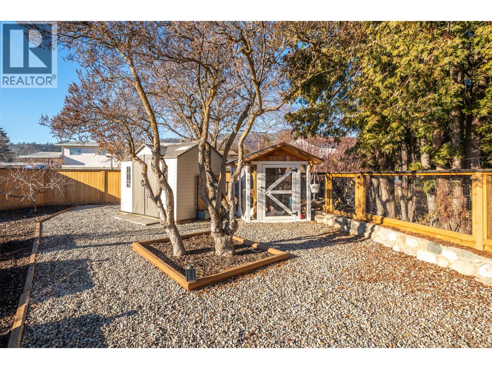 9574 Robson Crescent, Summerland