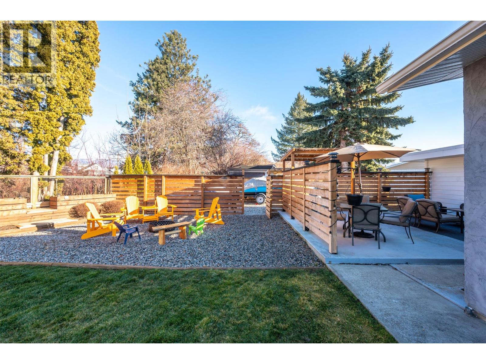 9574 Robson Crescent, Summerland