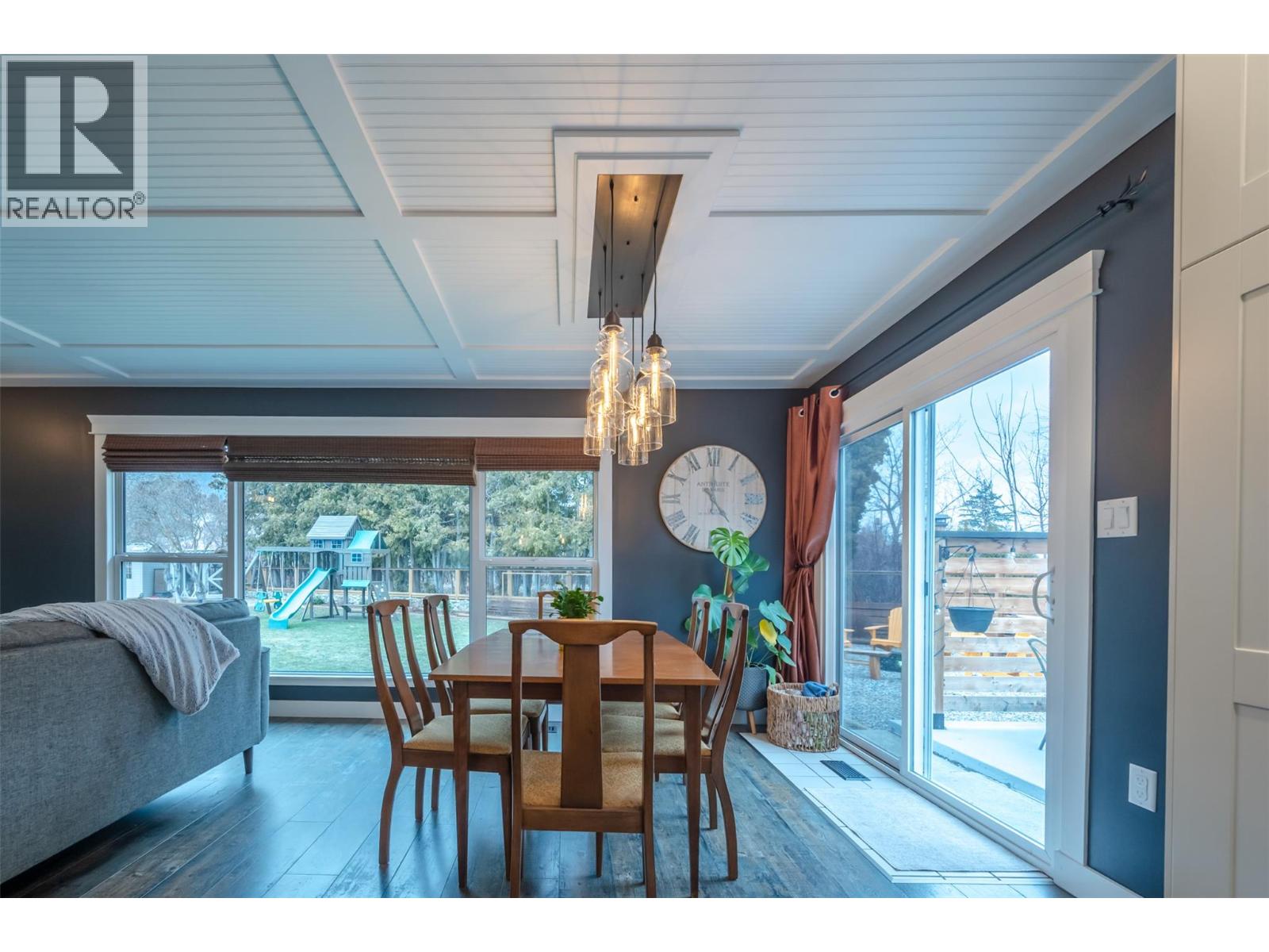 9574 Robson Crescent, Summerland