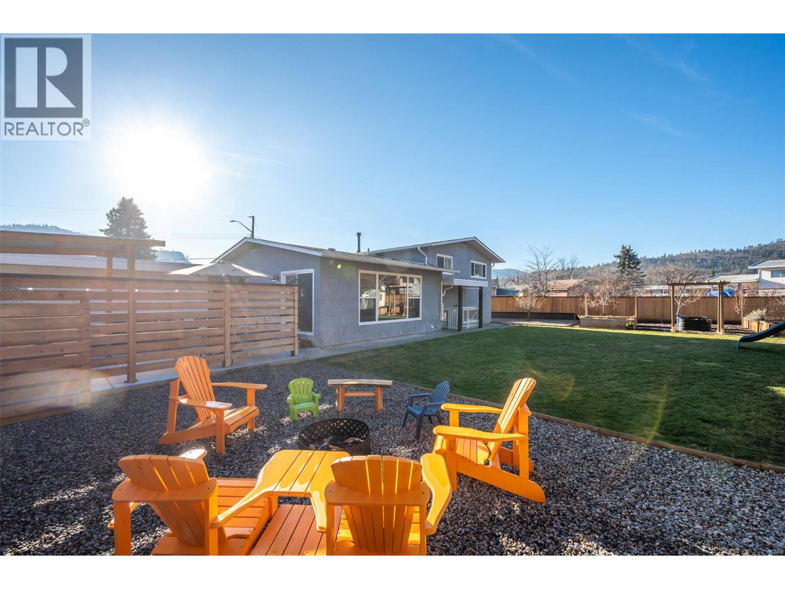 9574 Robson Crescent, Summerland