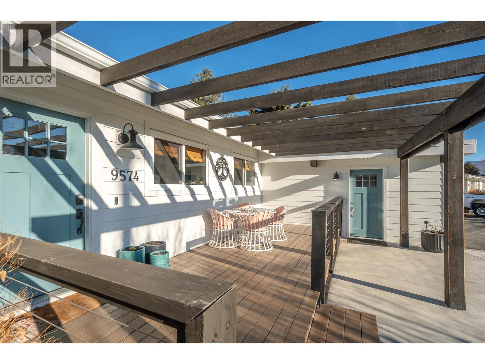 9574 Robson Crescent, Summerland
