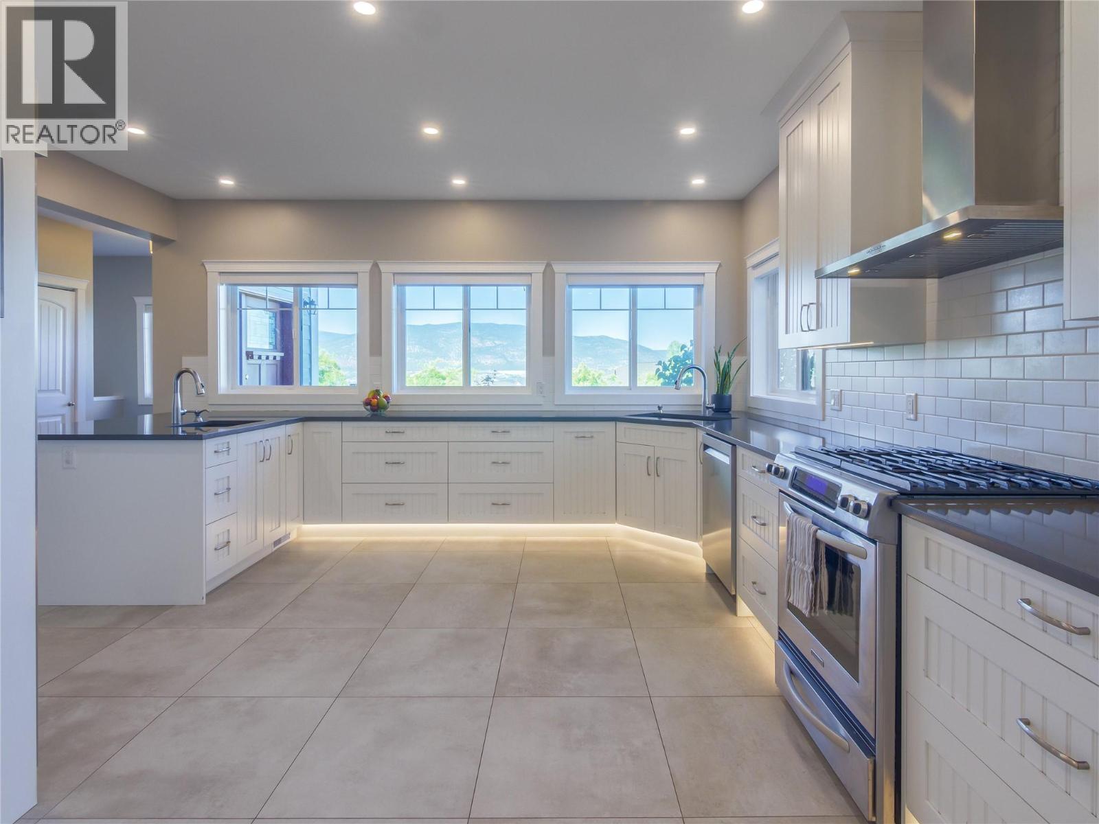 2478 Evergreen Drive, Penticton