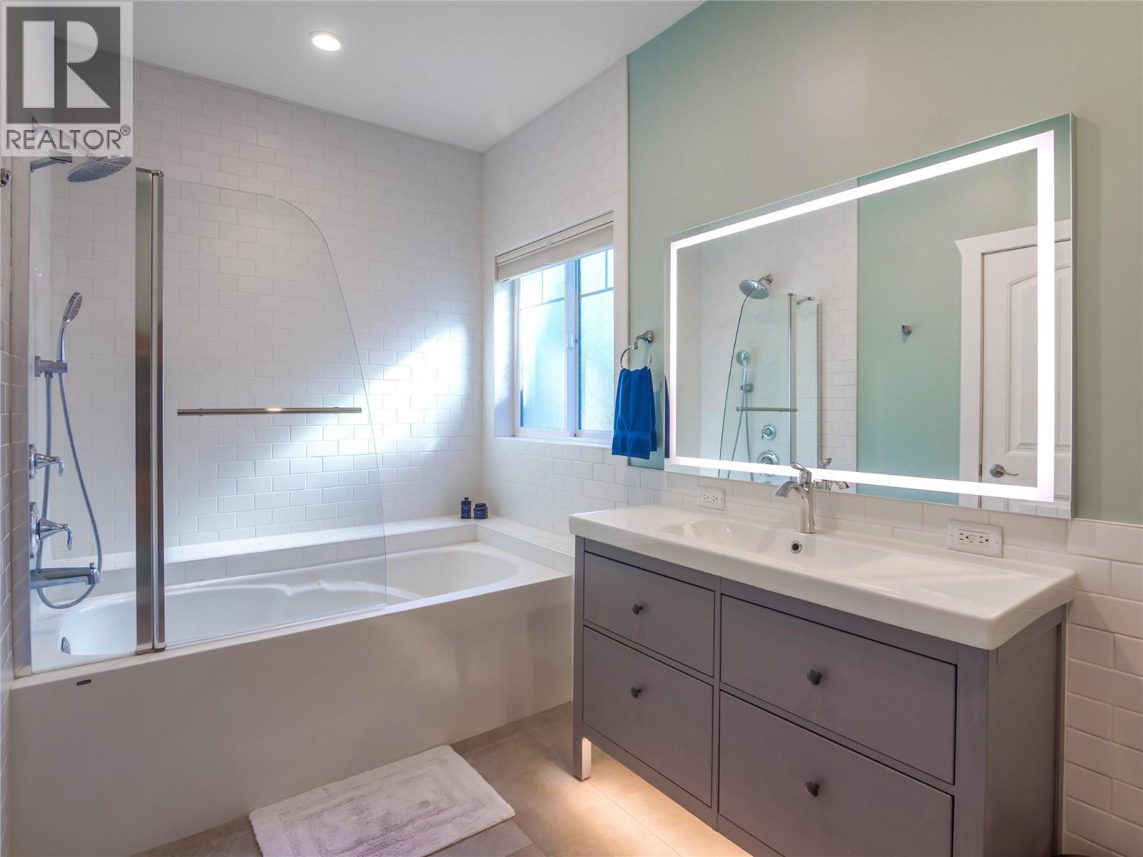 2478 Evergreen Drive, Penticton