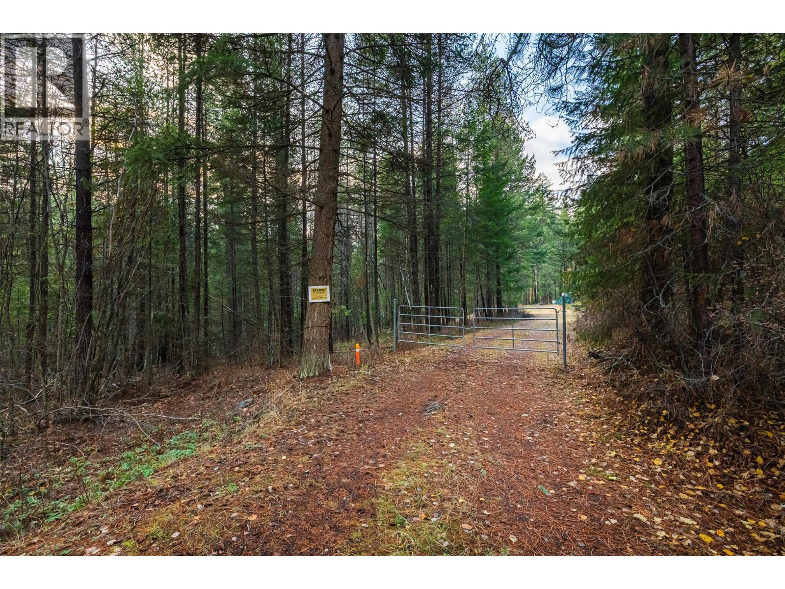 8667 YAHK SETTLEMENT ROAD - 6