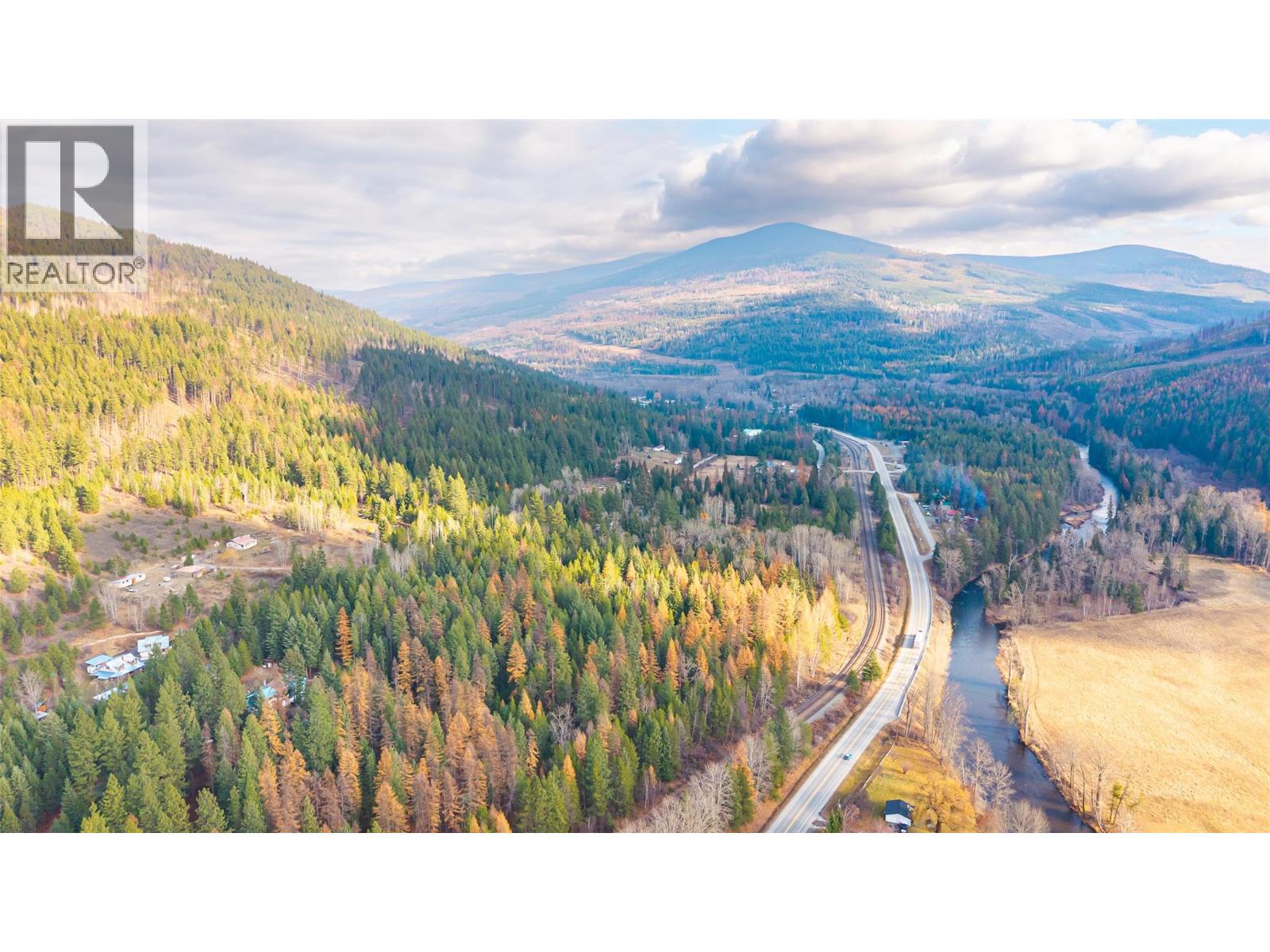 8667 YAHK SETTLEMENT ROAD - 18