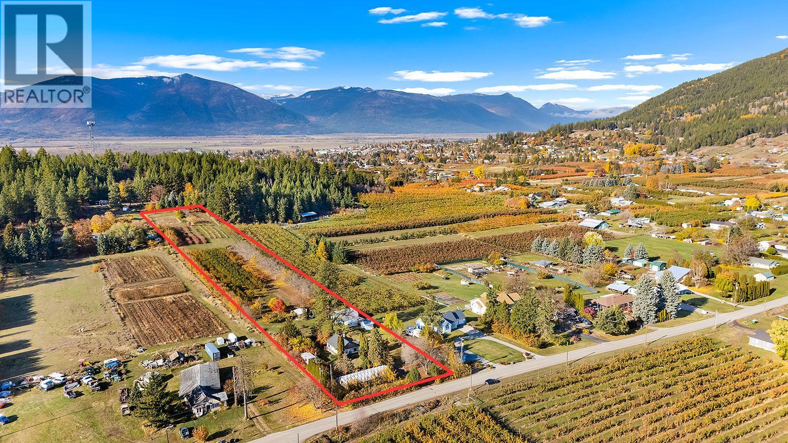 911 32ND AVENUE S - Image 3