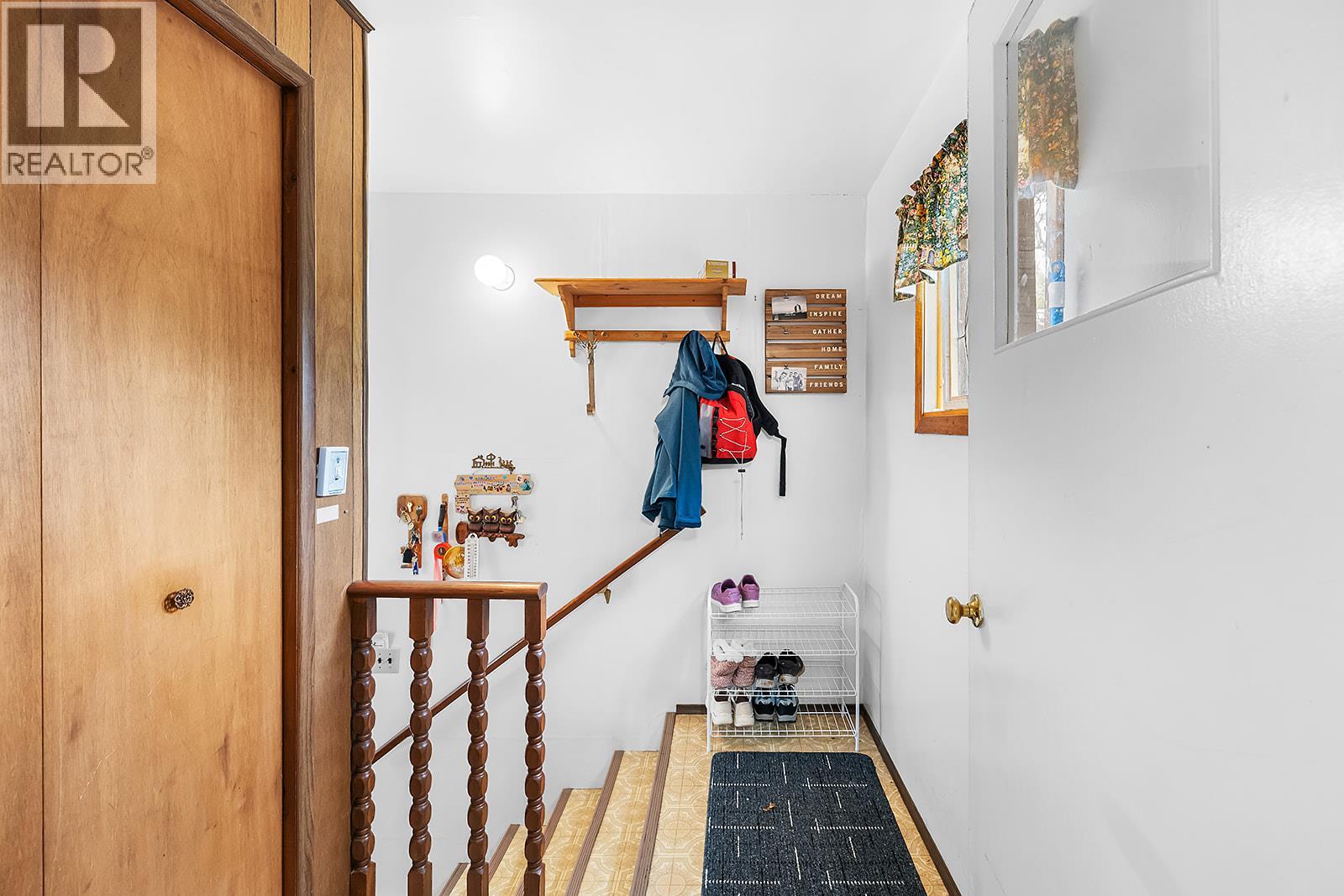 911 32ND AVENUE S - 20